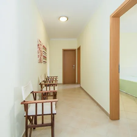 Apartment T2 Honey Beach In *
